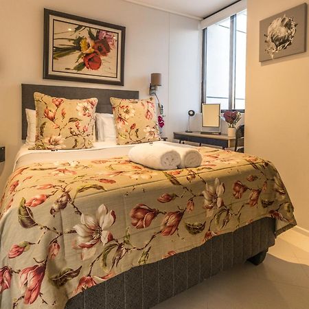 Flamingo Sea Point Sea View Luxury Best Position 1 Bedroom Apartment Queen Size Bed & Inverter For Tv Kapstaden Eksteriør billede