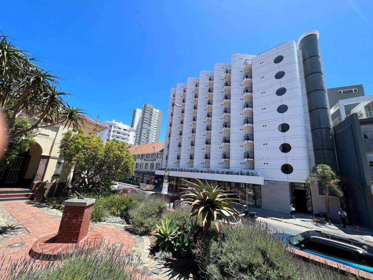 Flamingo Sea Point Sea View Luxury Best Position 1 Bedroom Apartment Queen Size Bed & Inverter For Tv Kapstaden Eksteriør billede