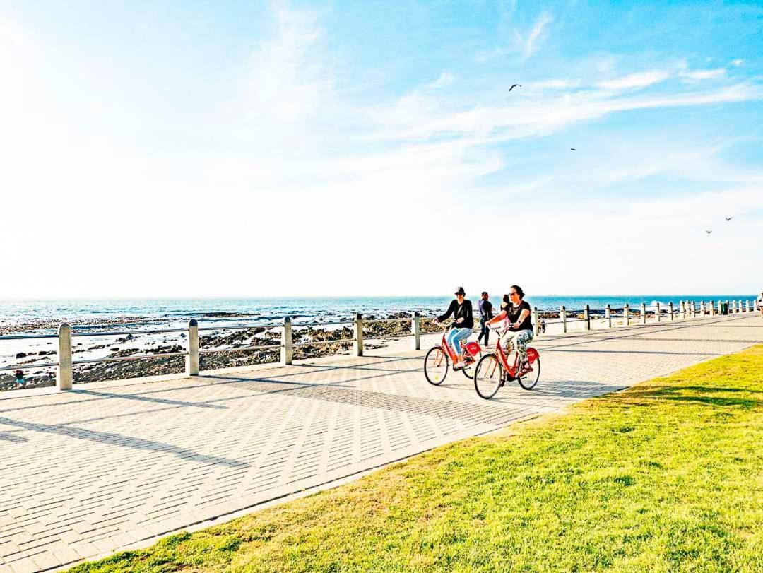 Flamingo Sea Point Sea View Luxury Best Position 1 Bedroom Apartment Queen Size Bed & Inverter For Tv Kapstaden Eksteriør billede
