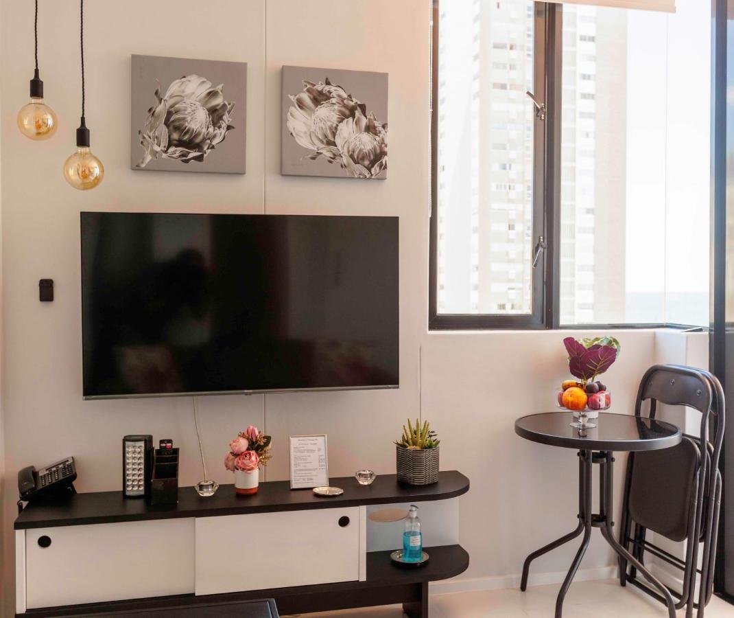 Flamingo Sea Point Sea View Luxury Best Position 1 Bedroom Apartment Queen Size Bed & Inverter For Tv Kapstaden Eksteriør billede