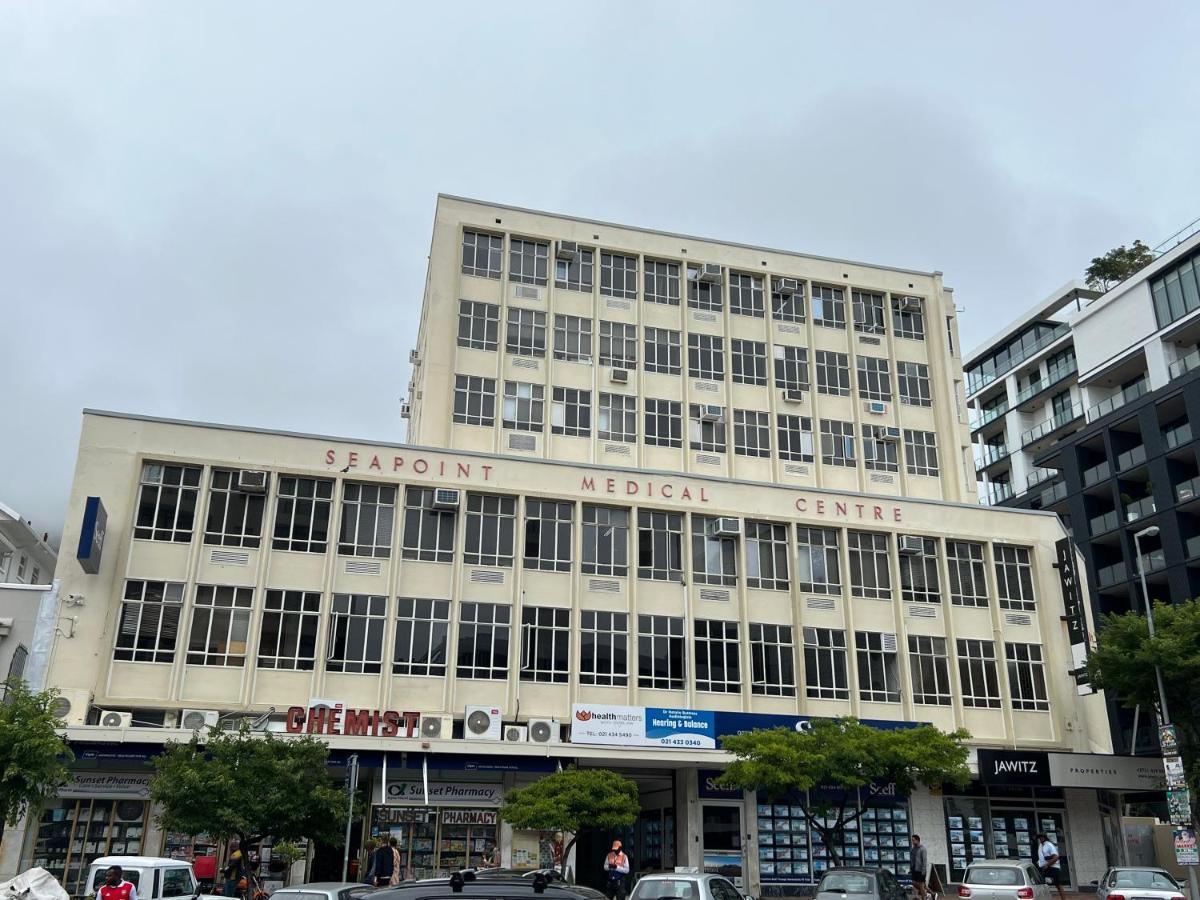 Flamingo Sea Point Sea View Luxury Best Position 1 Bedroom Apartment Queen Size Bed & Inverter For Tv Kapstaden Eksteriør billede