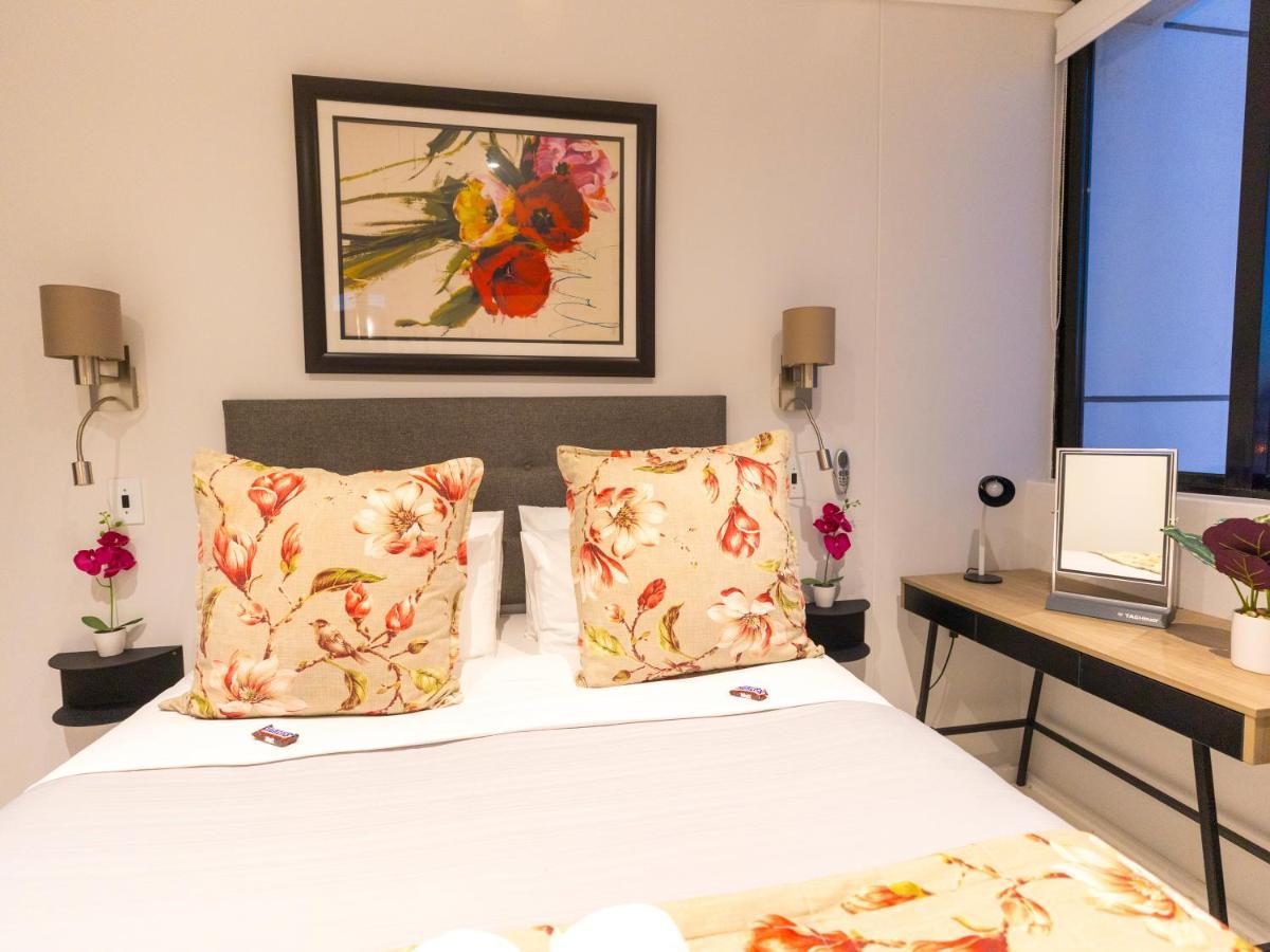 Flamingo Sea Point Sea View Luxury Best Position 1 Bedroom Apartment Queen Size Bed & Inverter For Tv Kapstaden Eksteriør billede