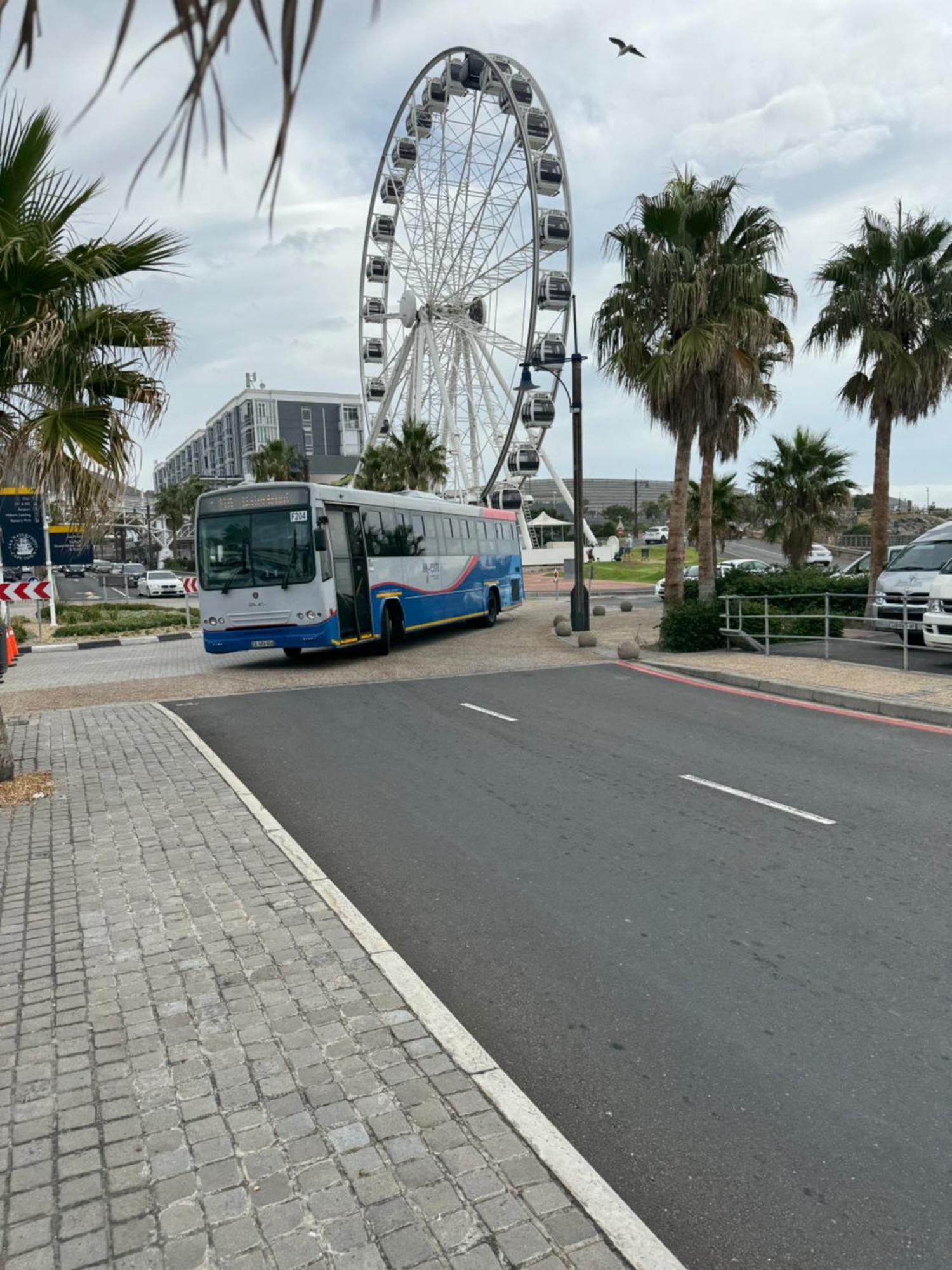 Flamingo Sea Point Sea View Luxury Best Position 1 Bedroom Apartment Queen Size Bed & Inverter For Tv Kapstaden Eksteriør billede
